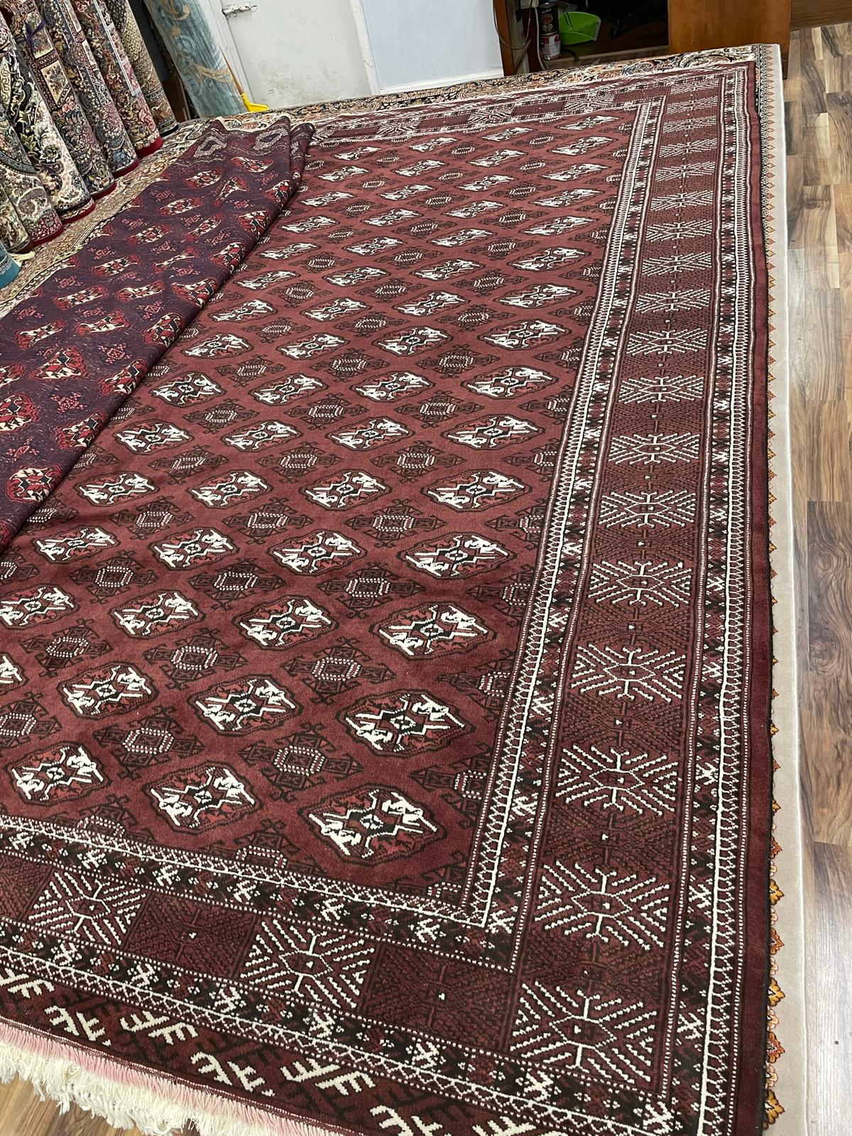 #2105 – Persian Rug (Hand-made)